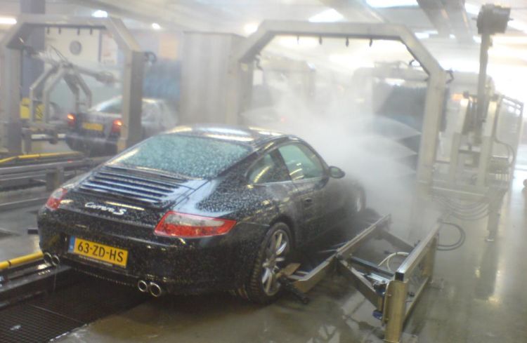 amsterdam_car_wash.jpg