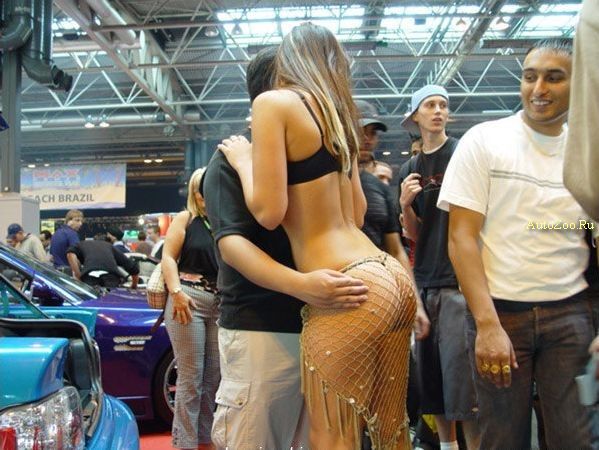 Girls from Autoshows