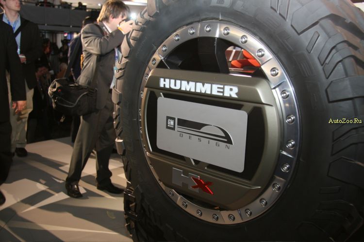 Hummer HX live