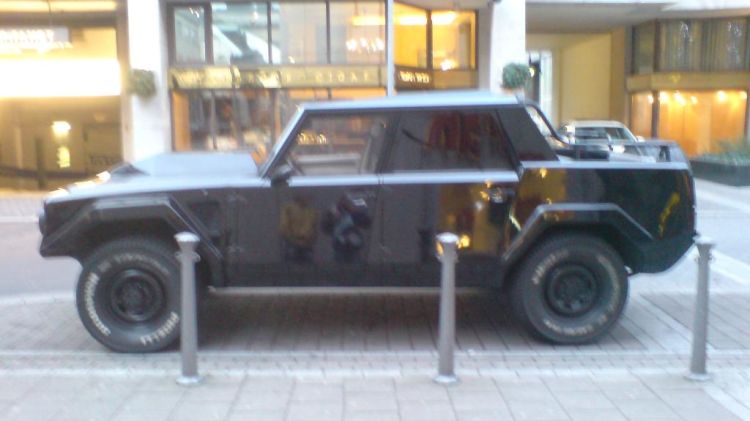 lambo_jeep_2.jpg