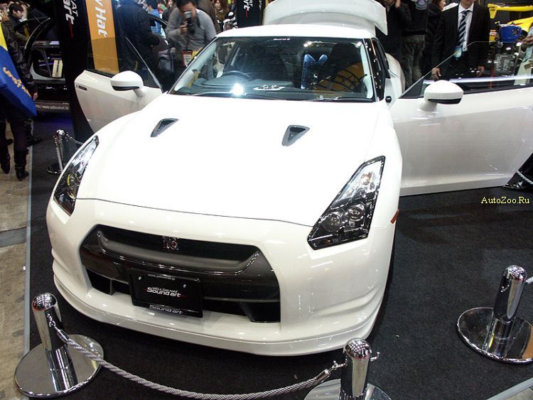 Nissan GT-R