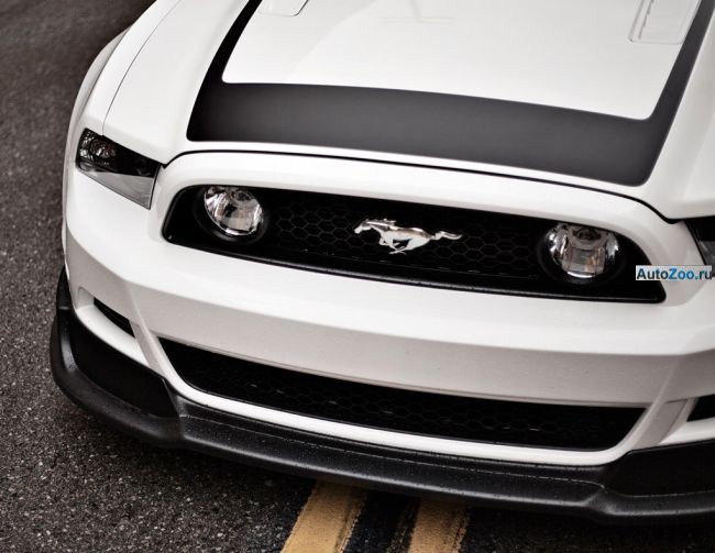 Крутой тюнинг спортивного 2013 Mustang RTR