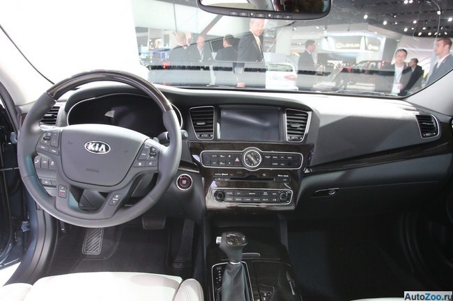Kia Cadenza 2014 - седан премиум-класса 14
